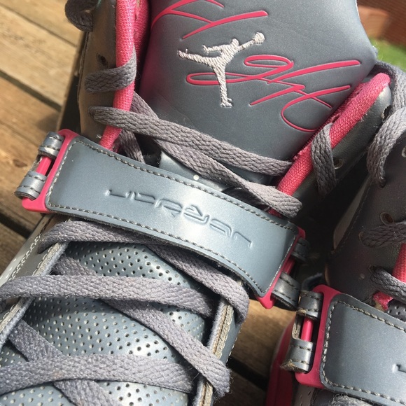 Sold💗 - Picture 2 of 8